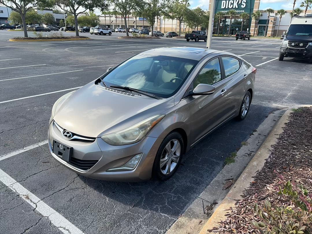 2016 Gray Hyundai Elantra